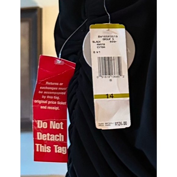 Nine West Black Sleeveless V Neck Dress Size 14 Ruched - Picture 8 of 8